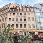 Modernes Apartment Mit Blick Zur Frauenkirche